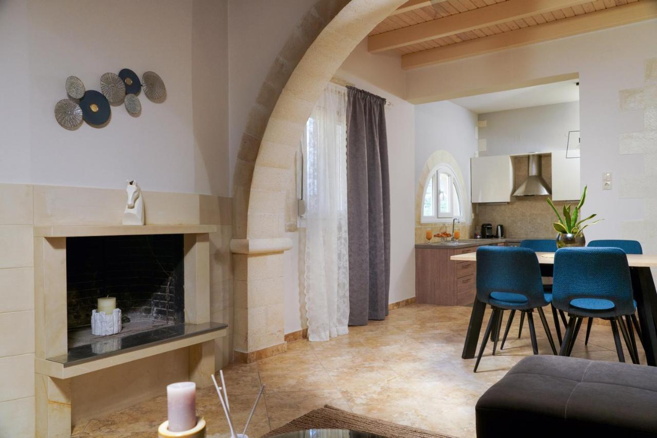 Arch Houses - Sharing Pool Spilia  ภายนอก รูปภาพ